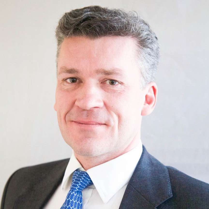 Simon Hall | Official Profile on The Marque